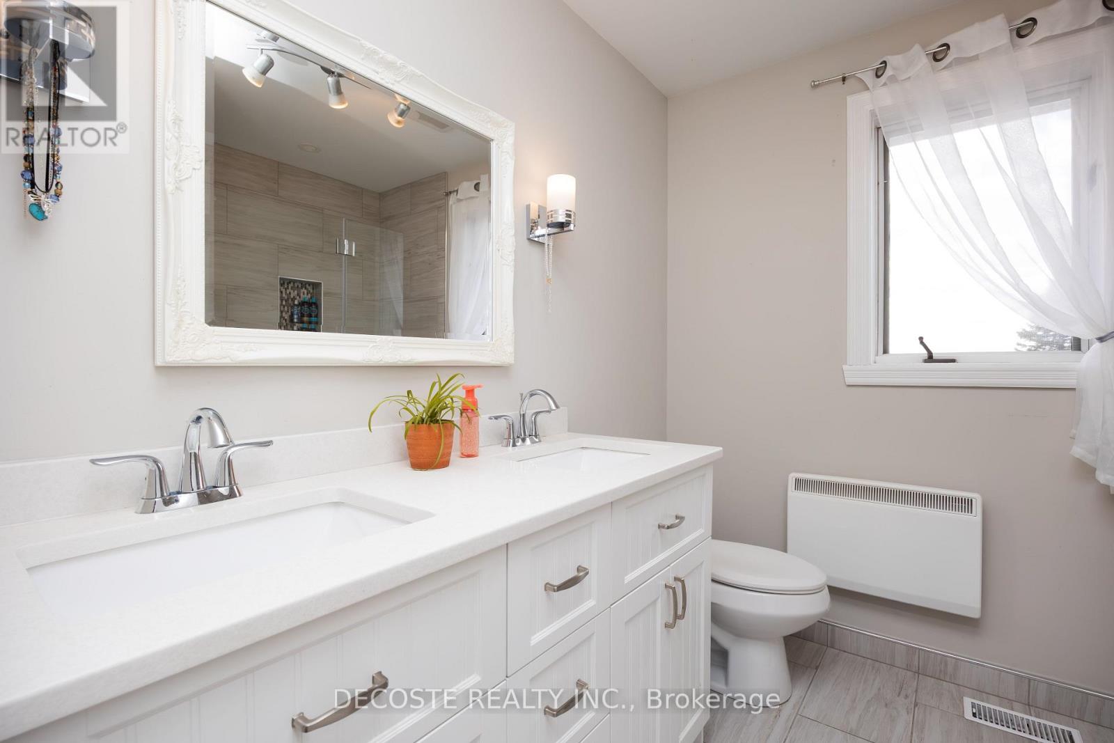 100 Macleod Crescent, North Glengarry, Ontario  K0C 1A0 - Photo 19 - X13021576