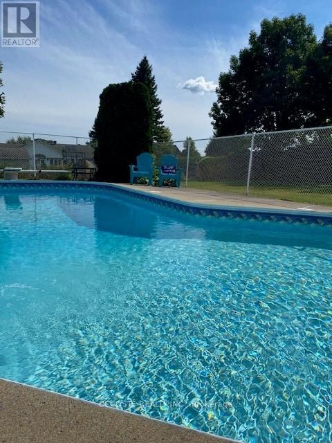 100 Macleod Crescent, North Glengarry, Ontario  K0C 1A0 - Photo 37 - X13021576