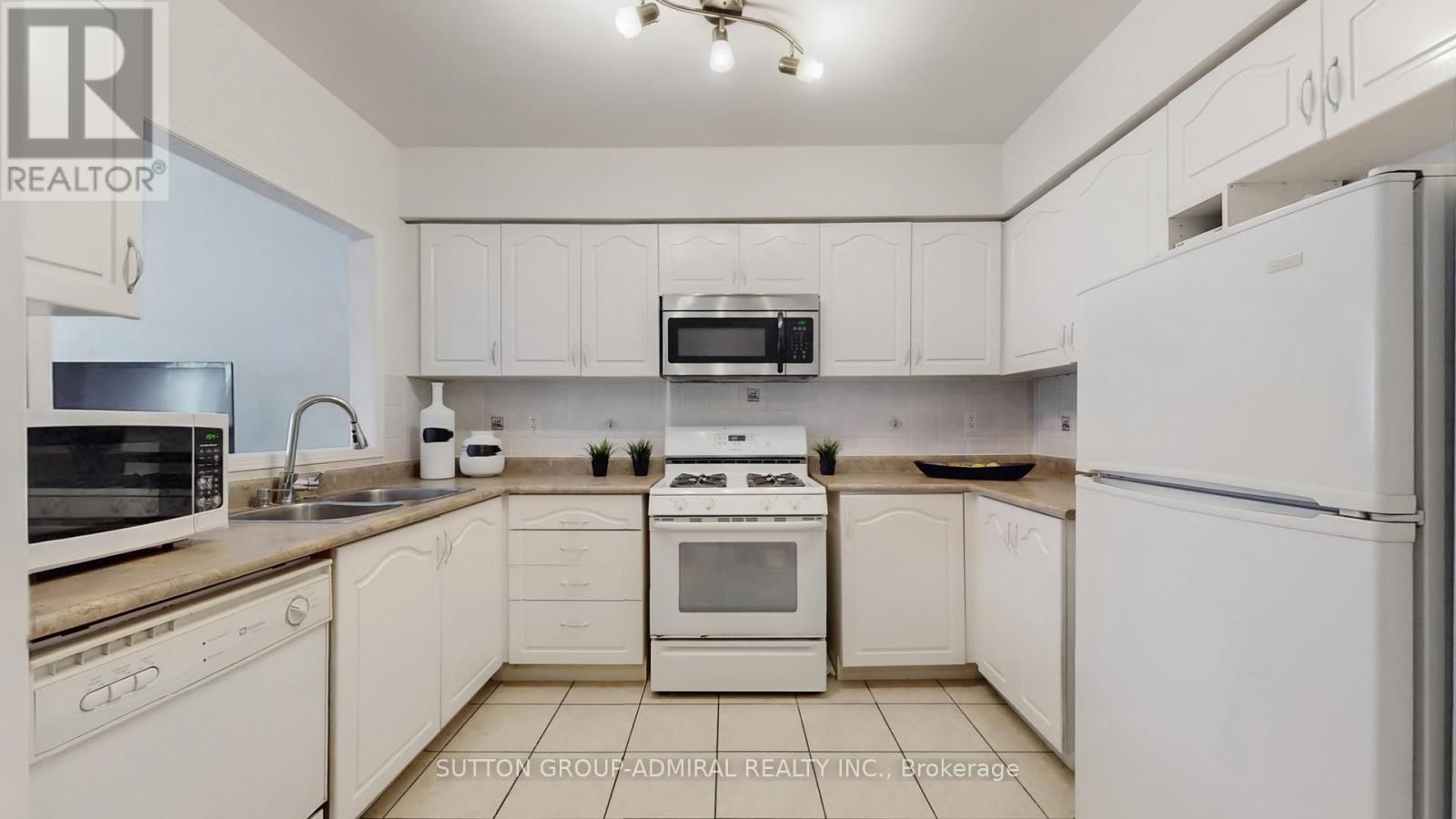 78 Camino Drive, Vaughan (Vellore Village), Ontario  L6A 3W6 - Photo 8 - N13021488