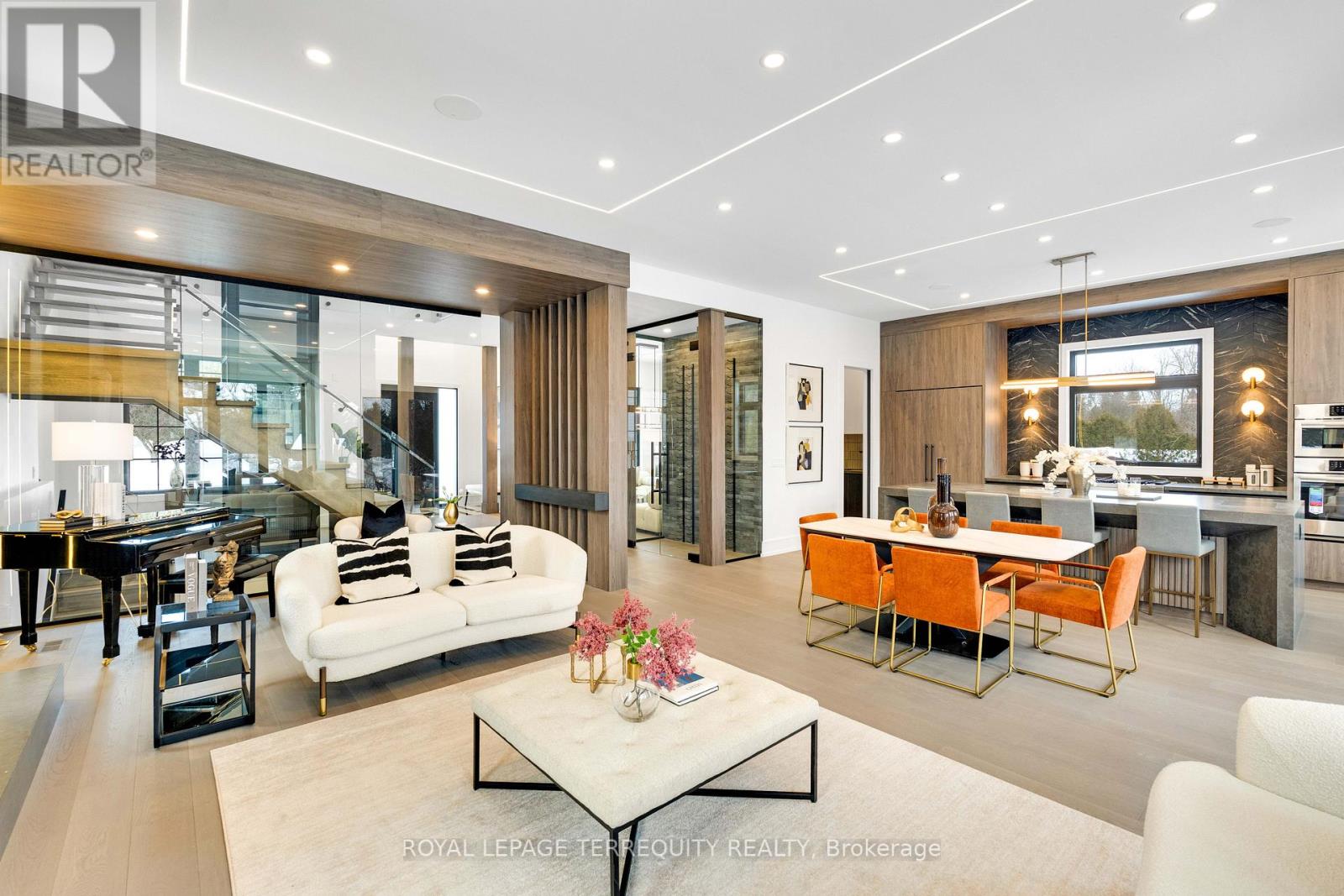 17 Connor Drive, Whitchurch-Stouffville, Ontario  L4A 2Z1 - Photo 6 - N13021524