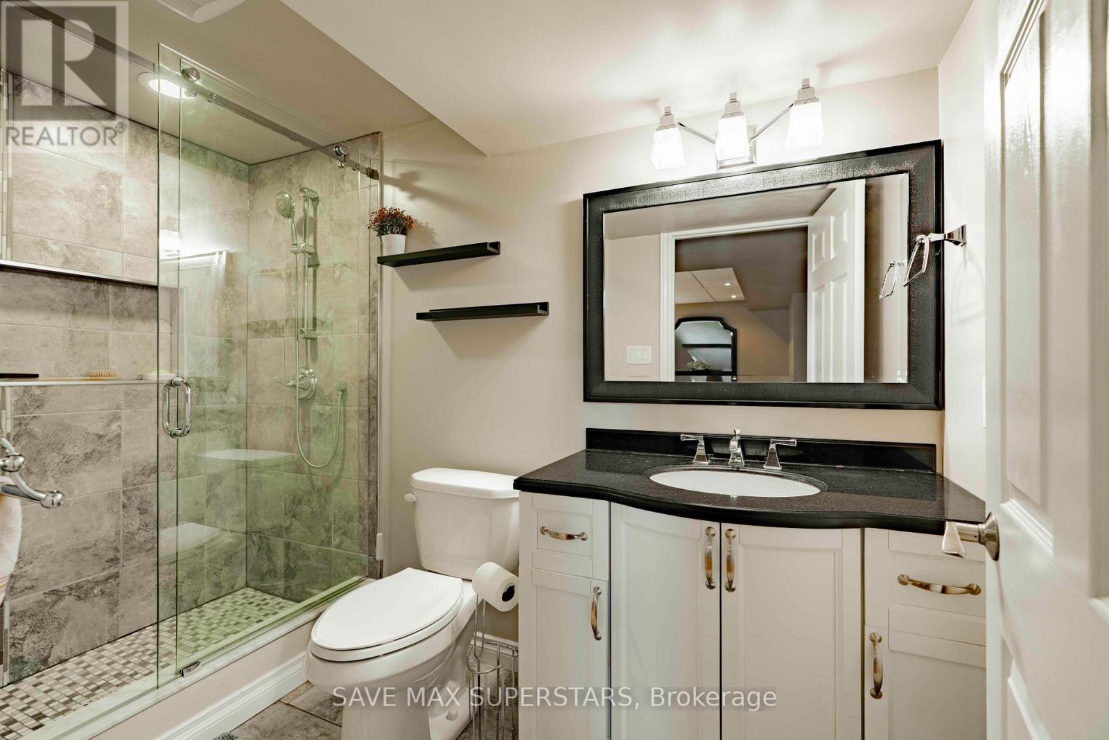 63 Gore Drive, Barrie, Ontario  L4N 5R5 - Photo 40 - S13021534