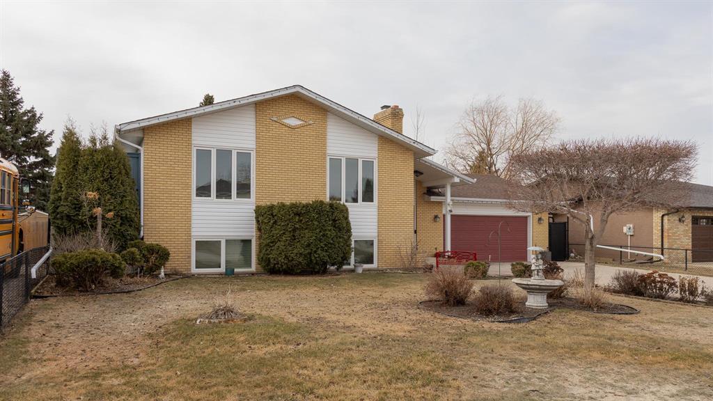 32 Springwood Bay, Steinbach, Manitoba