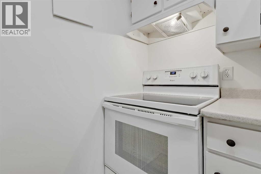 901, 4944 Dalton Drive Nw, Calgary, Alberta  T3A 2E6 - Photo 4 - A2283201