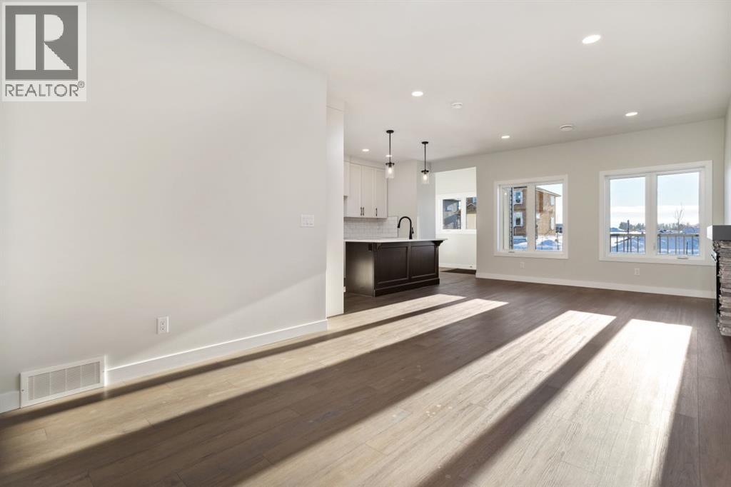 6322 26 Avenue, Camrose, Alberta  T4V 5J6 - Photo 8 - A2245318