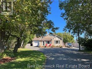 579 Principale, Petit-Rocher, New Brunswick  E2L 1H9 - Photo 3 - NB136456