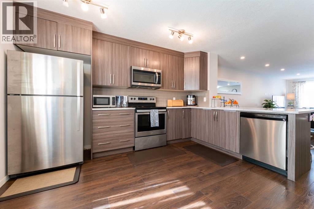 1732, 7451 Falconridge Boulevard Ne, Calgary, Alberta  T3J 0Z8 - Photo 11 - A2297389