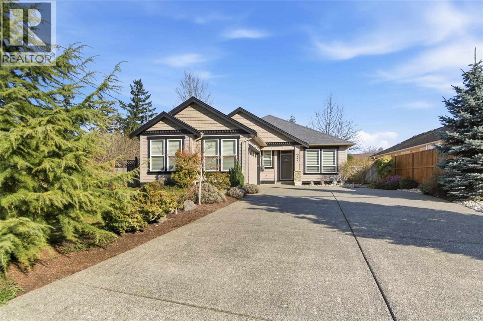 844 Mulholland Dr, French Creek, British Columbia