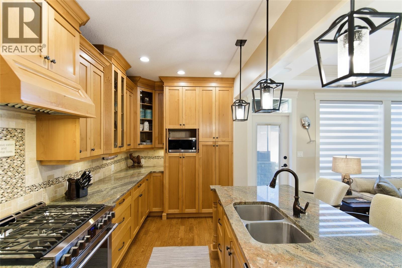 844 Mulholland Dr, French Creek, British Columbia  V9P 1Z5 - Photo 12 - 1032781