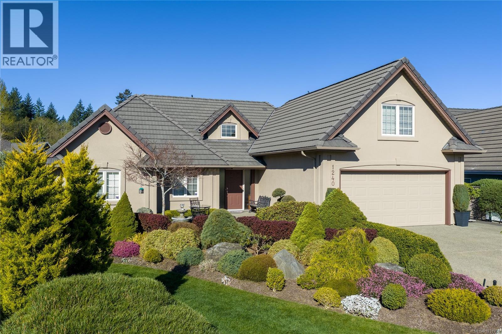 1240 Prestwick Pl, French Creek, British Columbia