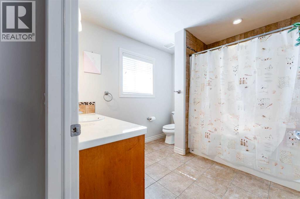 14 Bridlerange Circle Sw, Calgary, Alberta  T2Y 5H4 - Photo 30 - A2299317