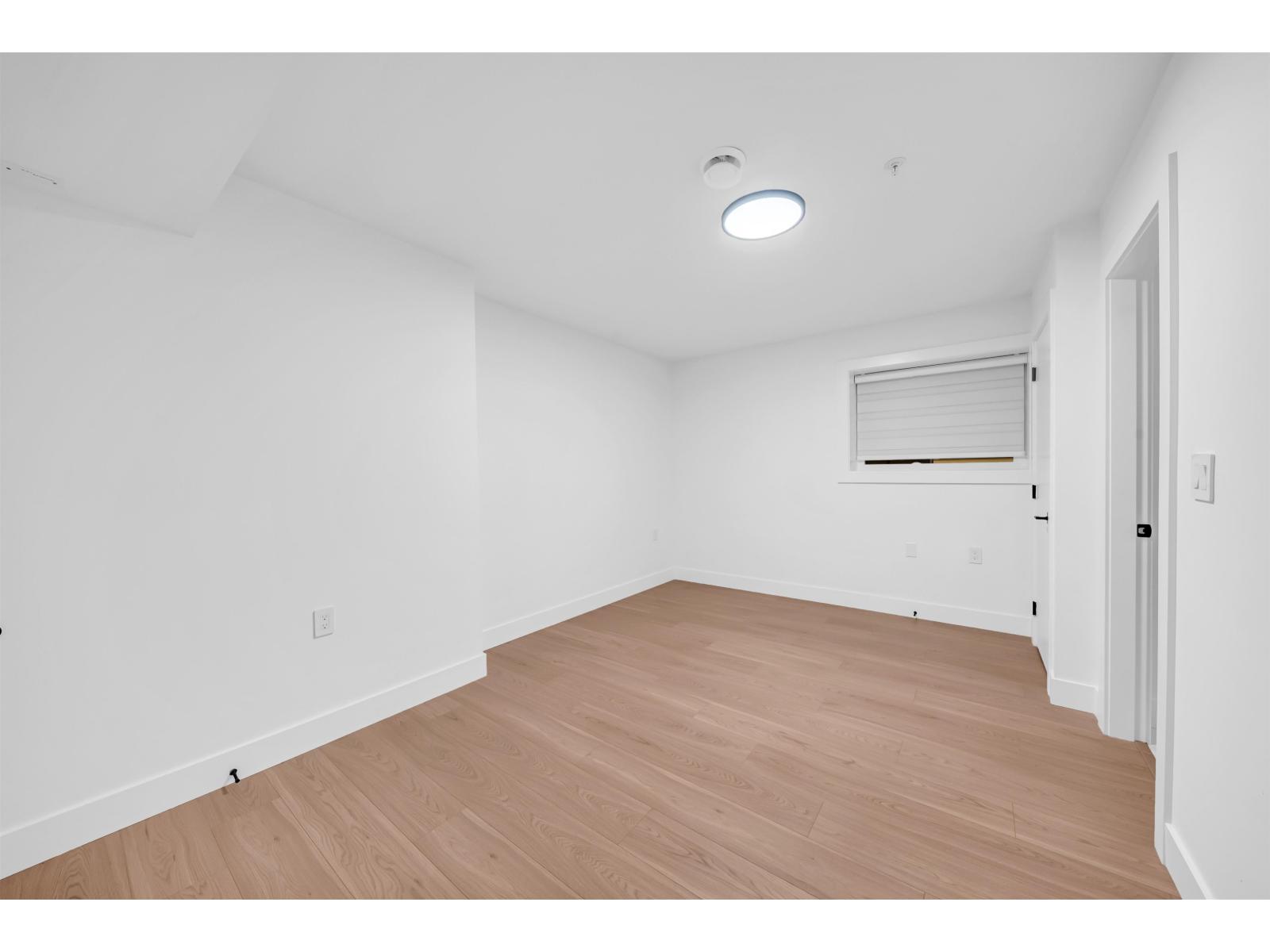 7629 197 Street, Langley, British Columbia  V2Y 3T4 - Photo 31 - R3113315