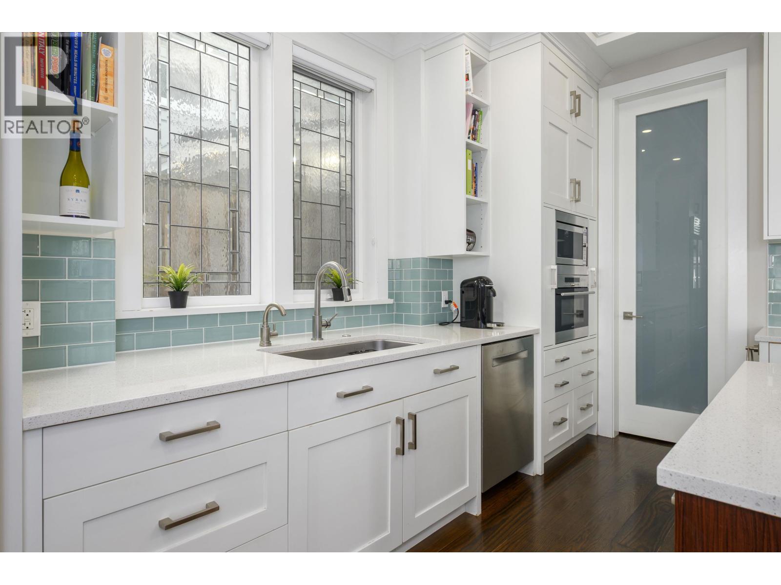 4297 W 11th Avenue, Vancouver, British Columbia  V6R 2L8 - Photo 9 - R3104645