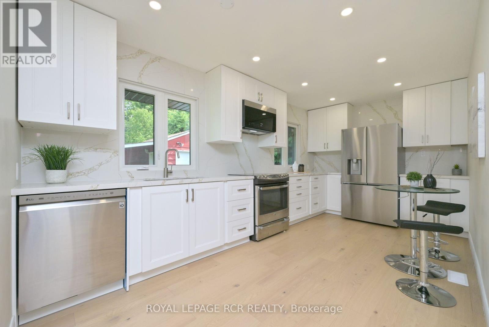 218 Elizabeth Street, Orangeville, Ontario  L9W 1C8 - Photo 7 - W13021470