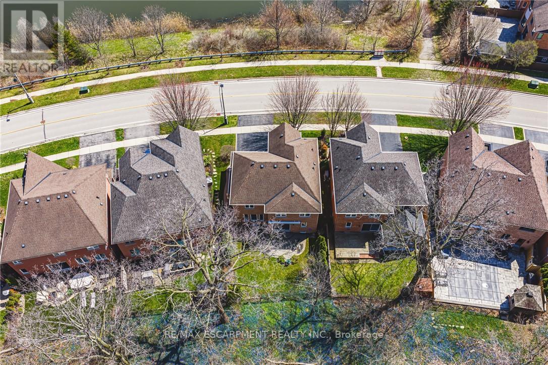 125 Creek Path Avenue, Oakville (Br Bronte), Ontario  L6L 6T3 - Photo 42 - W13021472