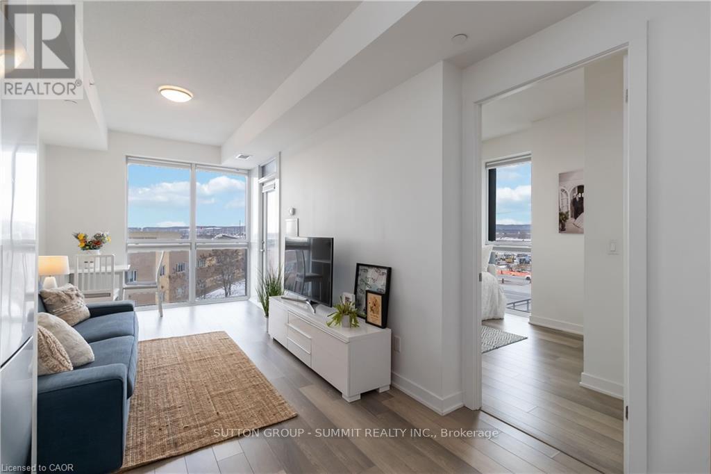 D422 - 5220 Dundas Street, Burlington, Ontario  L7L 0J4 - Photo 7 - W13021560