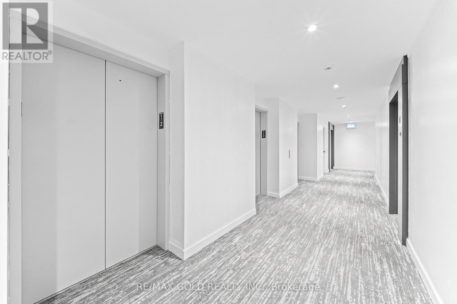 214 - 2075 Lakeshore Road, Burlington, Ontario  L7R 1E2 - Photo 17 - W13021596