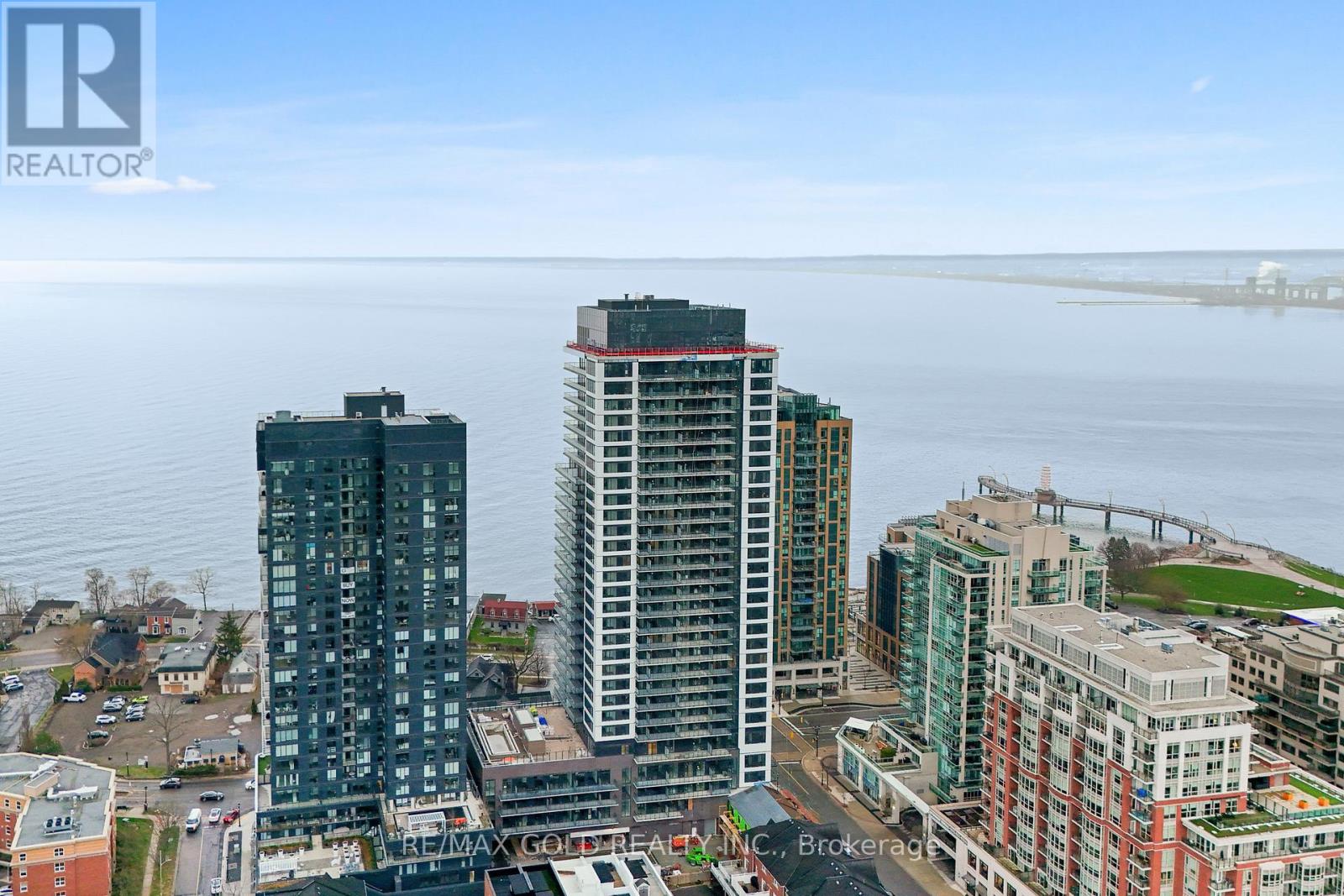 214 - 2075 Lakeshore Road, Burlington, Ontario  L7R 1E2 - Photo 2 - W13021596