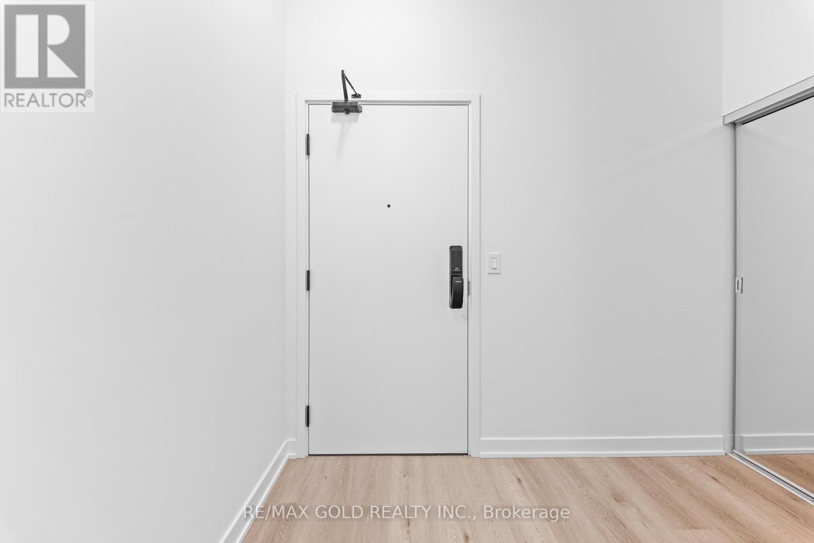 214 - 2075 Lakeshore Road, Burlington, Ontario  L7R 1E2 - Photo 21 - W13021596