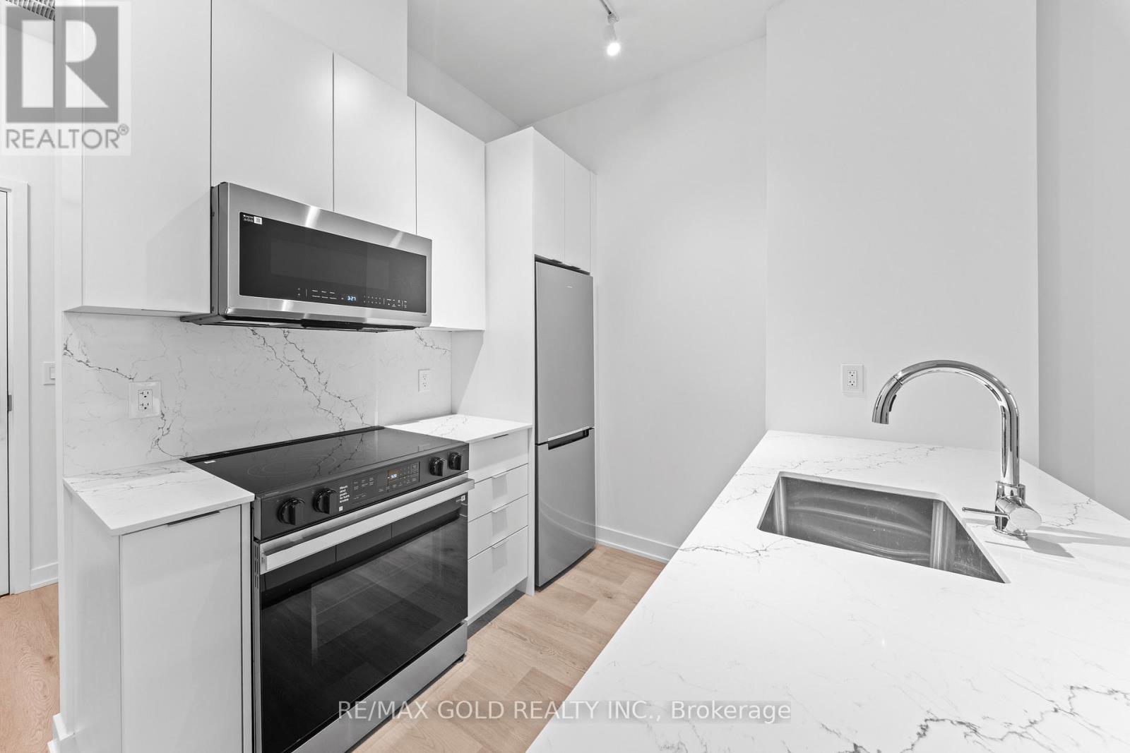 214 - 2075 Lakeshore Road, Burlington, Ontario  L7R 1E2 - Photo 25 - W13021596