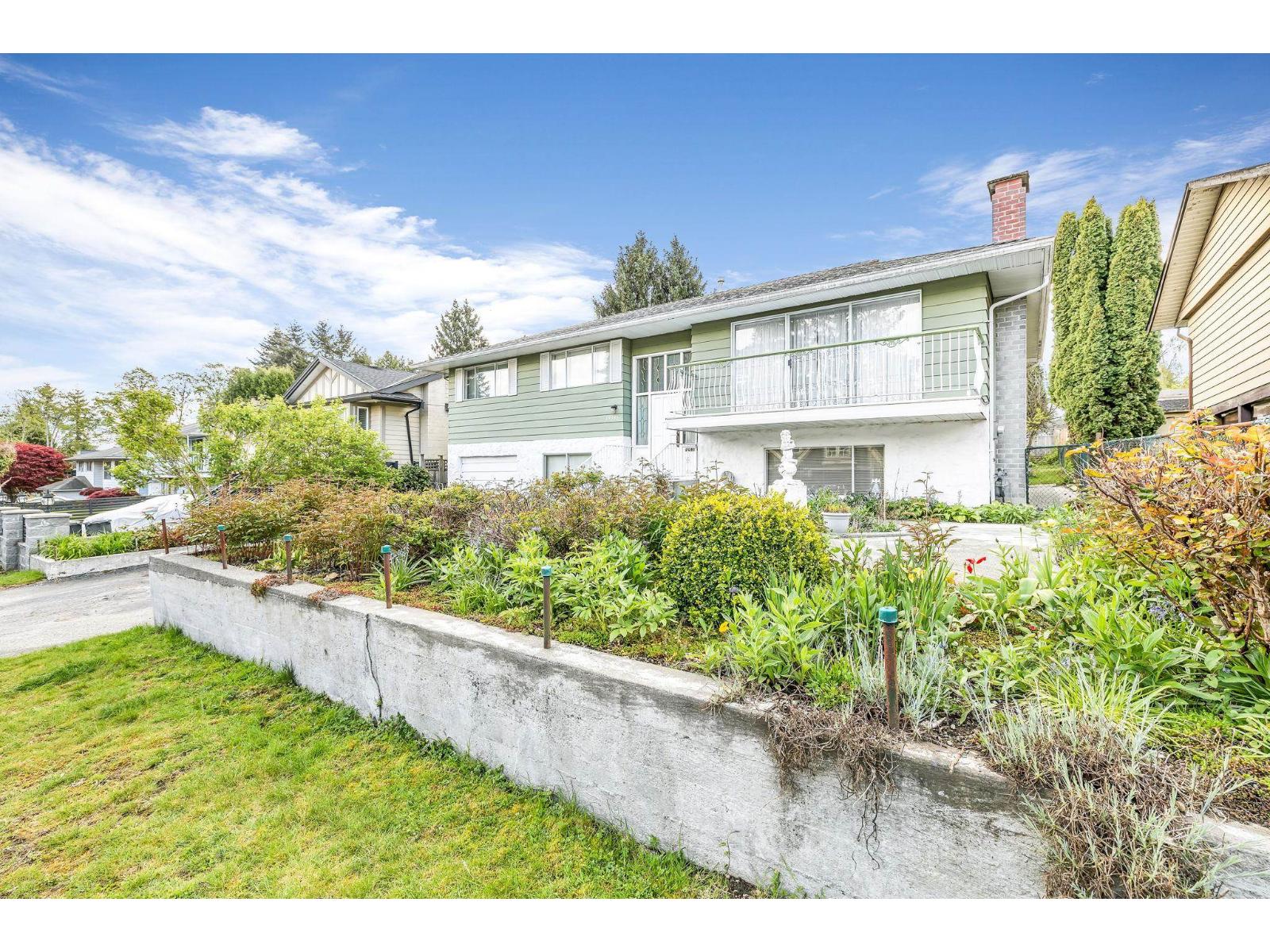 13886 78 Avenue, Surrey, British Columbia  V3W 5Z7 - Photo 2 - R3113466