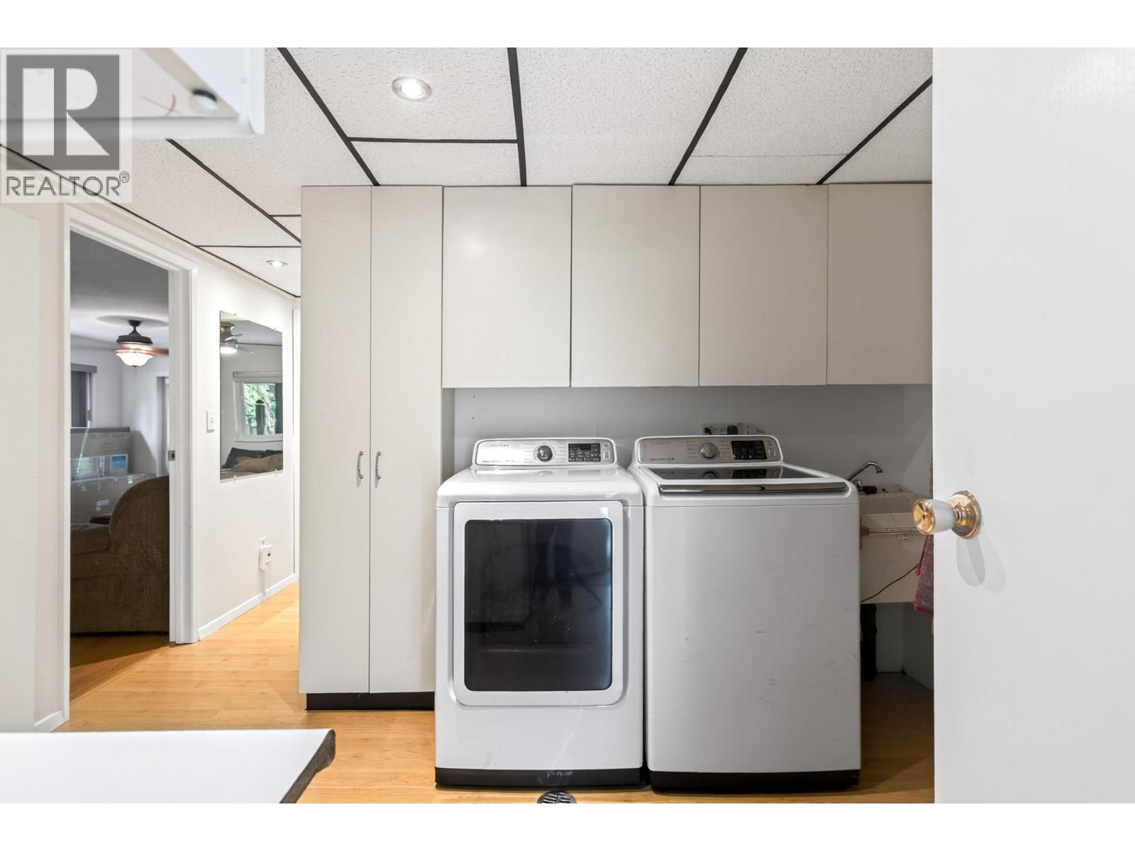 2176 Laurier Avenue, Port Coquitlam, British Columbia  V3B 5N7 - Photo 16 - R3113204