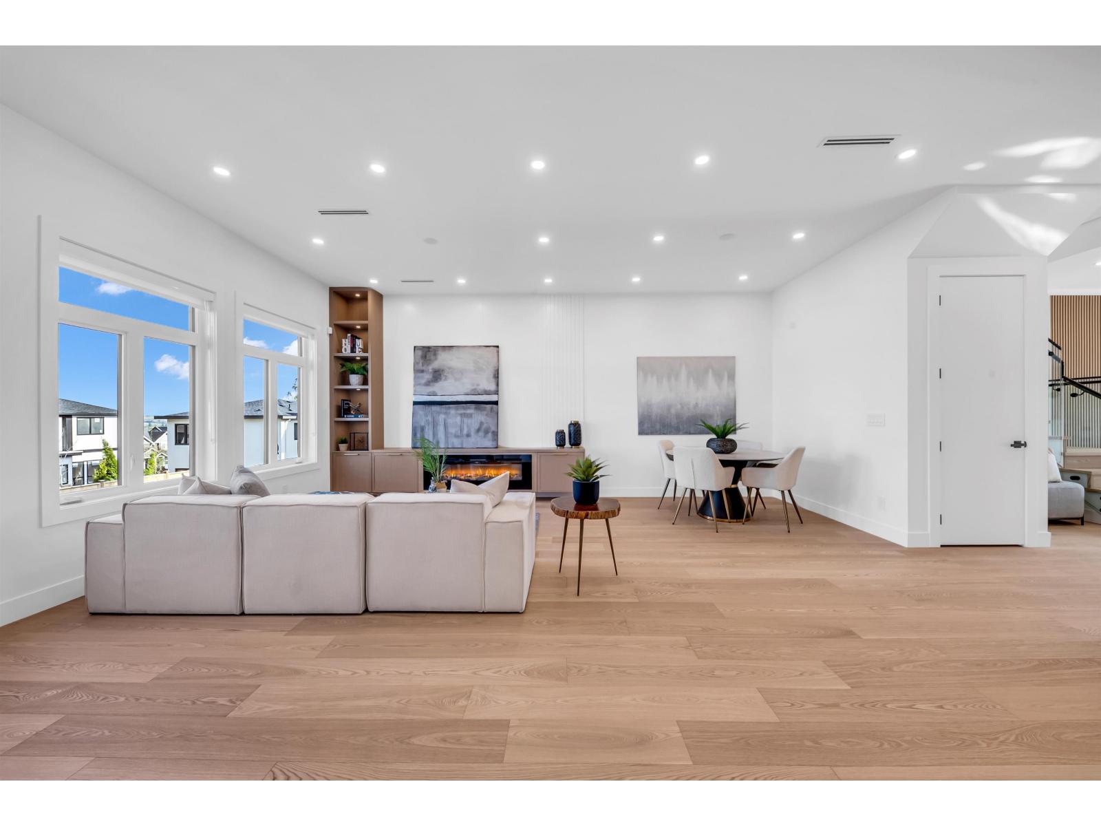 6918 204a Street, Langley, British Columbia  V2Y 0W4 - Photo 12 - R3113353