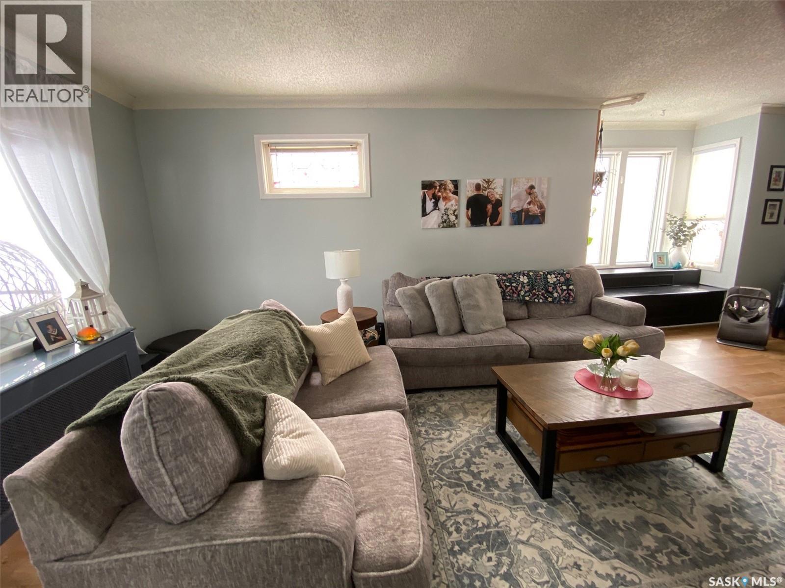 216 Second Avenue N, Yorkton, Saskatchewan  S3N 1G7 - Photo 14 - SK033409