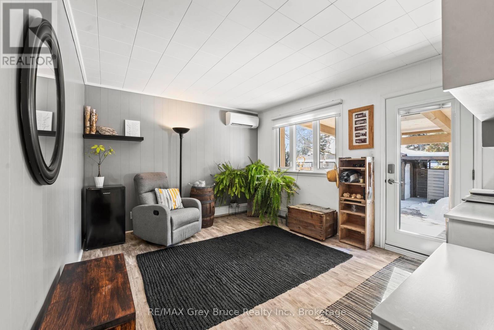 74 Inwood Crescent, Kitchener, Ontario  N2M 2M1 - Photo 21 - X12860246