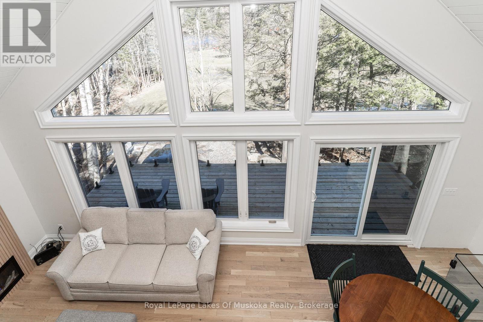 1361 Rosseau Lake 2 Road, Muskoka Lakes, Ontario  P0B 1M0 - Photo 25 - X12921032