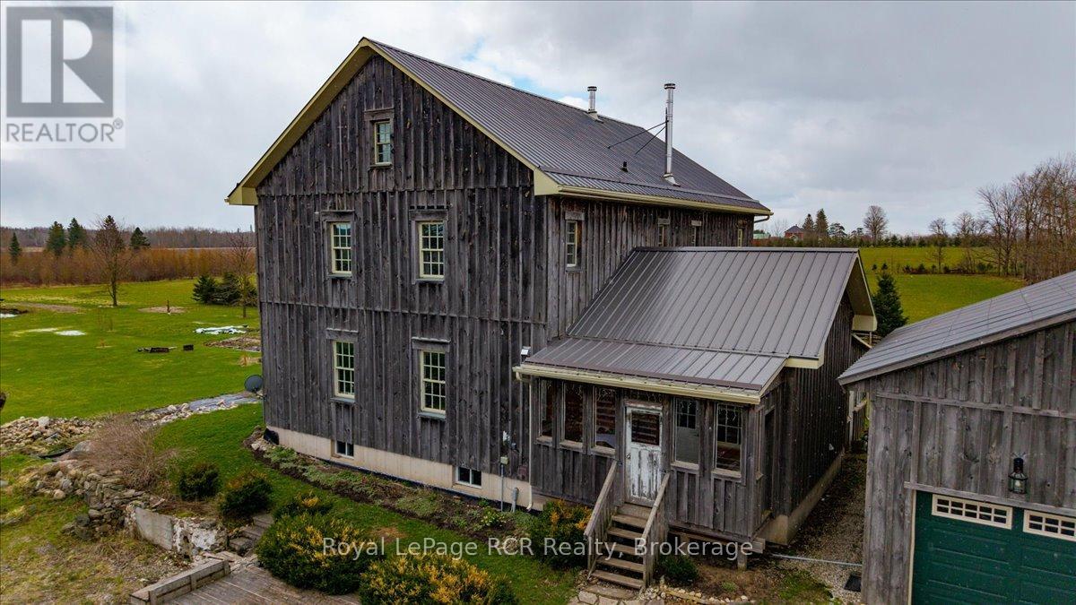 8326 12 Line, Wellington North, Ontario  N0G 1N0 - Photo 18 - X13021328