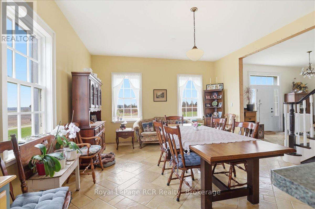 8326 12 Line, Wellington North, Ontario  N0G 1N0 - Photo 8 - X13021328