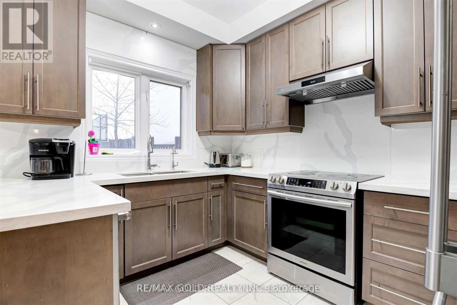 167 Elmbank Trail, Kitchener, Ontario  N2R 1P2 - Photo 16 - X13021504