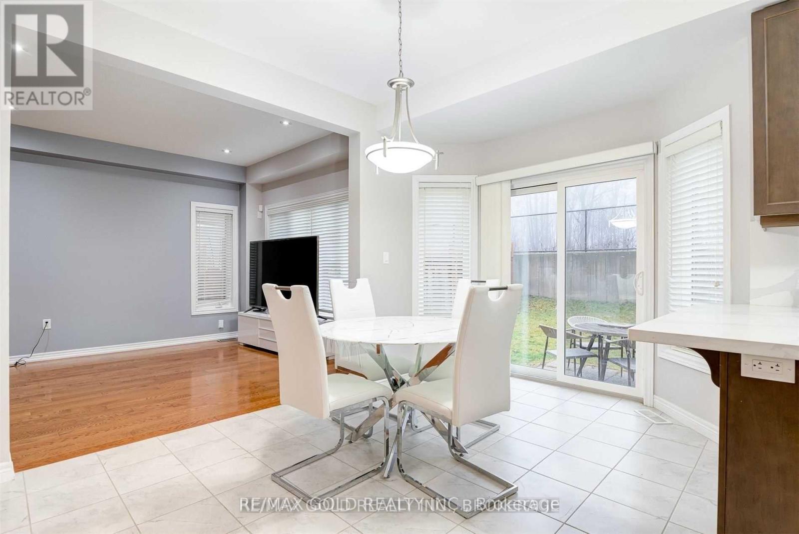 167 Elmbank Trail, Kitchener, Ontario  N2R 1P2 - Photo 18 - X13021504