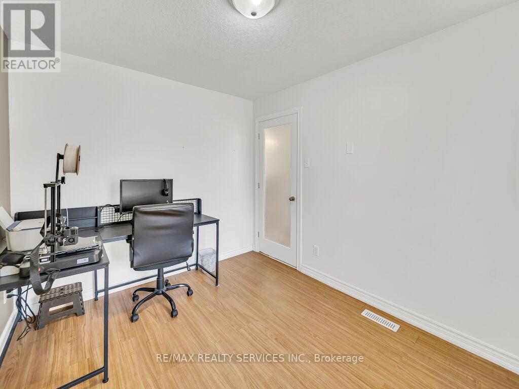 65 Moore Street, St. Thomas, Ontario  N5R 3W4 - Photo 19 - X13021530