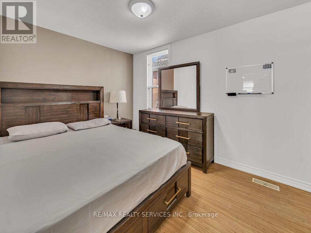 65 Moore Street, St. Thomas, Ontario  N5R 3W4 - Photo 20 - X13021530