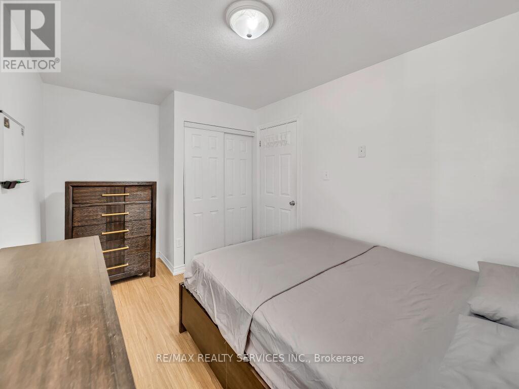 65 Moore Street, St. Thomas, Ontario  N5R 3W4 - Photo 21 - X13021530