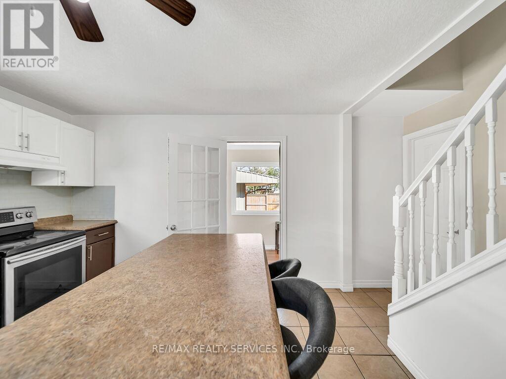 65 Moore Street, St. Thomas, Ontario  N5R 3W4 - Photo 30 - X13021530