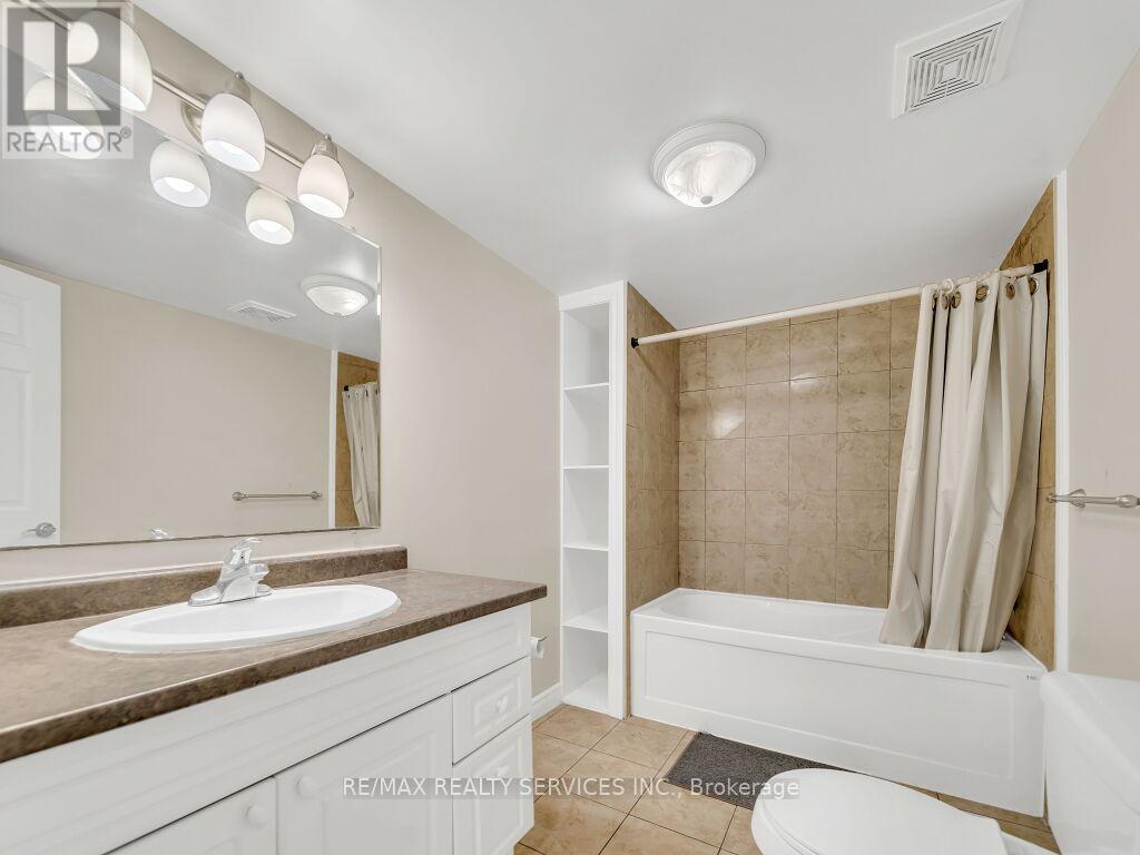 65 Moore Street, St. Thomas, Ontario  N5R 3W4 - Photo 43 - X13021530