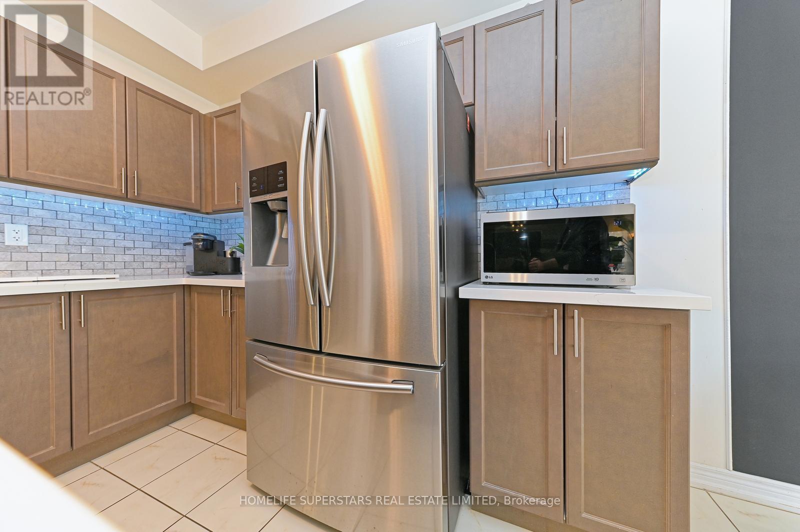 39 Knotty Pine Avenue, Cambridge, Ontario  N3H 0B8 - Photo 15 - X13021584