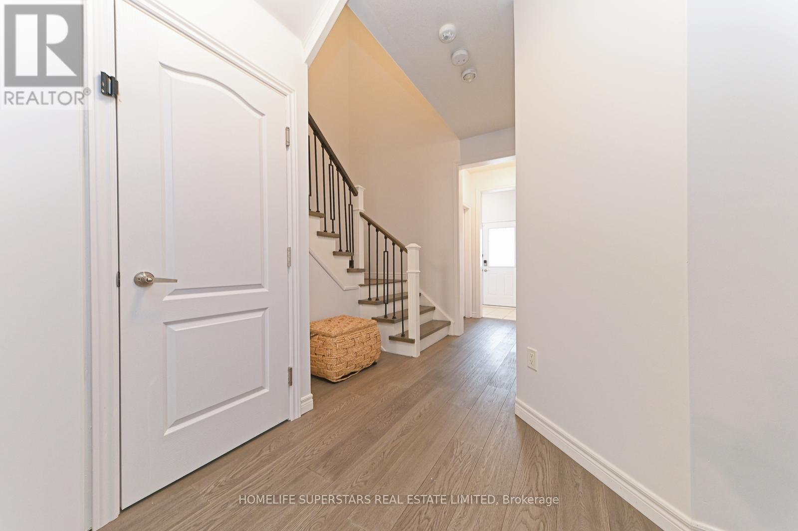 39 Knotty Pine Avenue, Cambridge, Ontario  N3H 0B8 - Photo 4 - X13021584