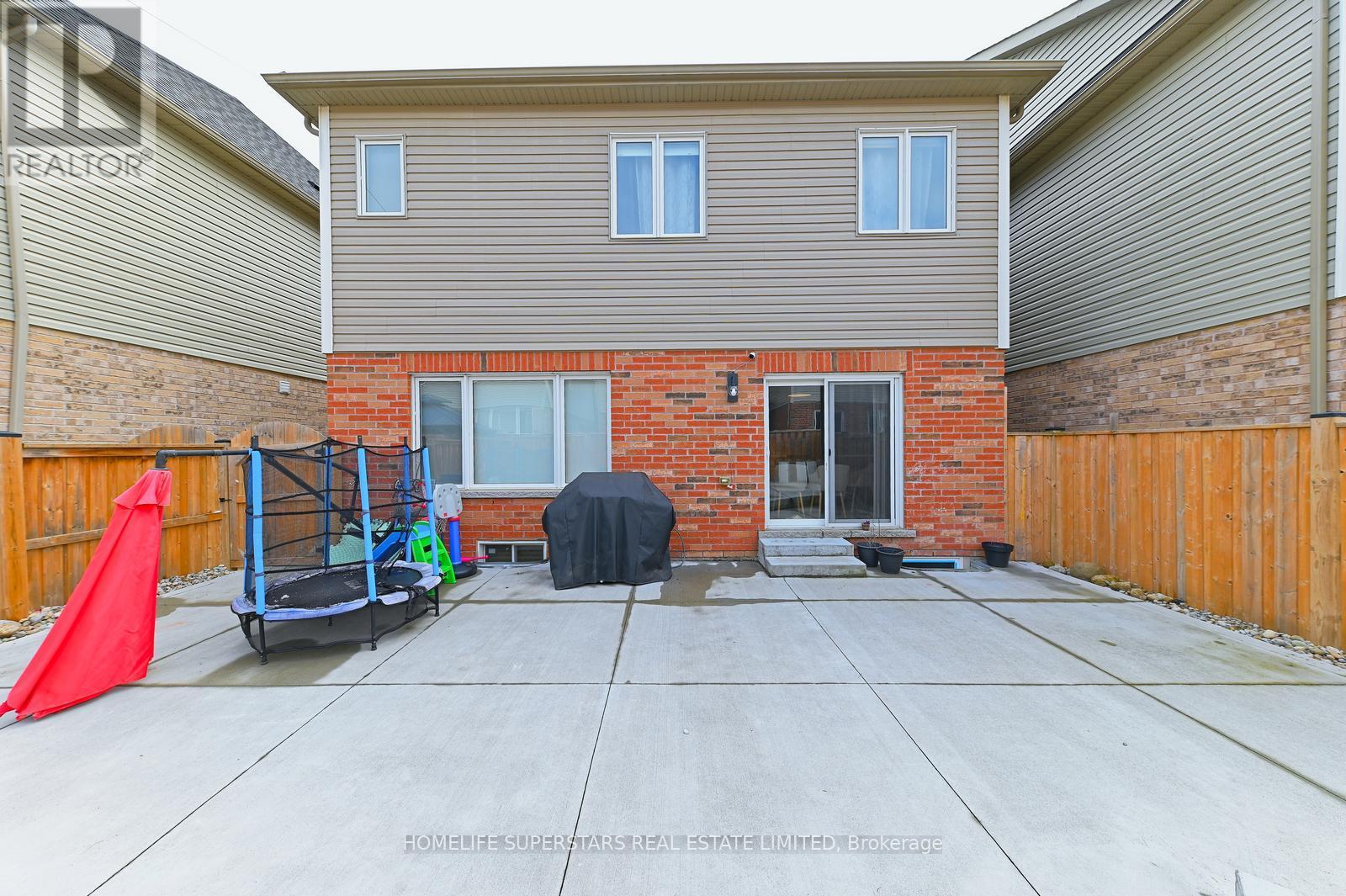 39 Knotty Pine Avenue, Cambridge, Ontario  N3H 0B8 - Photo 50 - X13021584