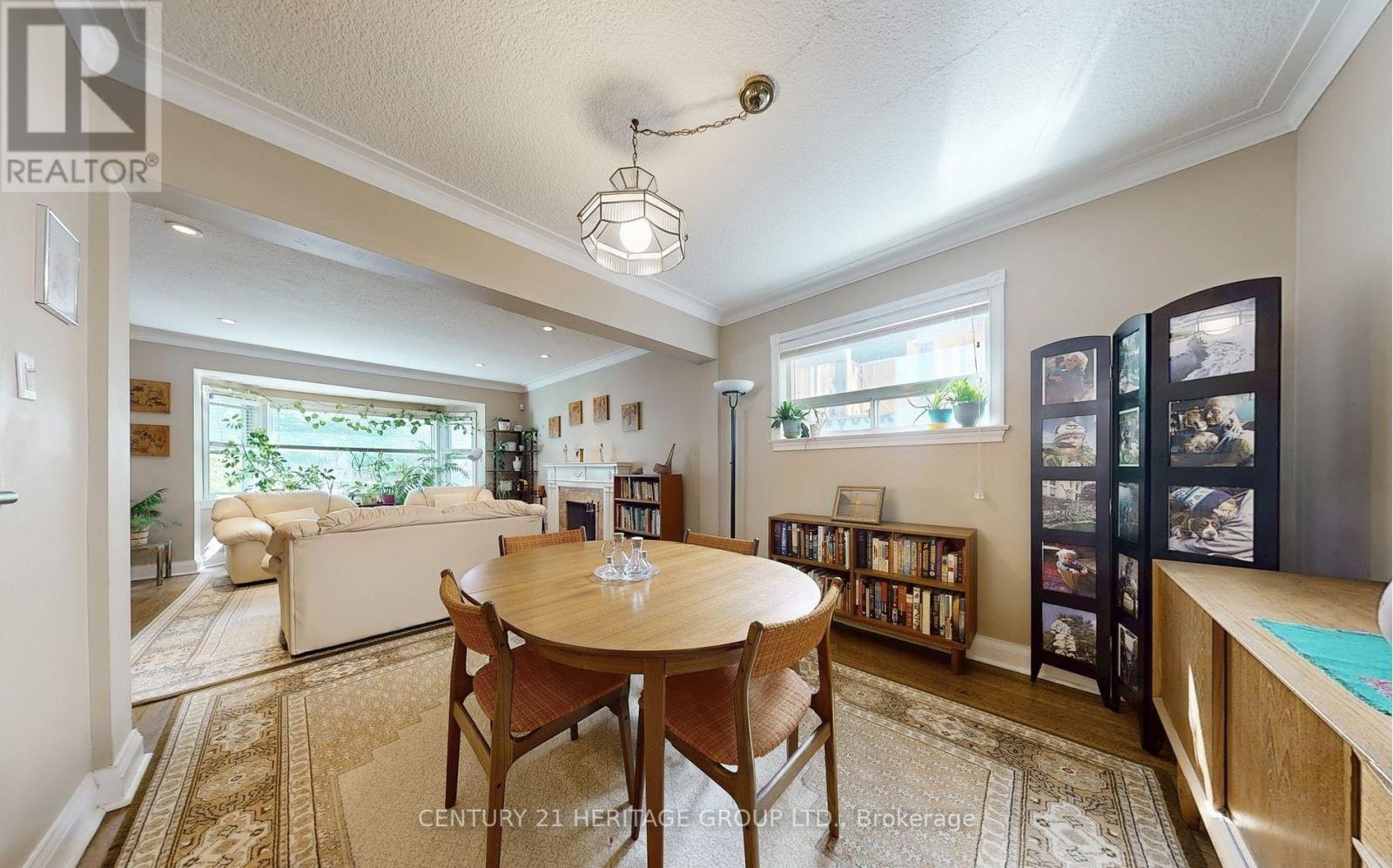 242 Joicey Boulevard, Toronto, Ontario  M5M 2V7 - Photo 6 - C13021102