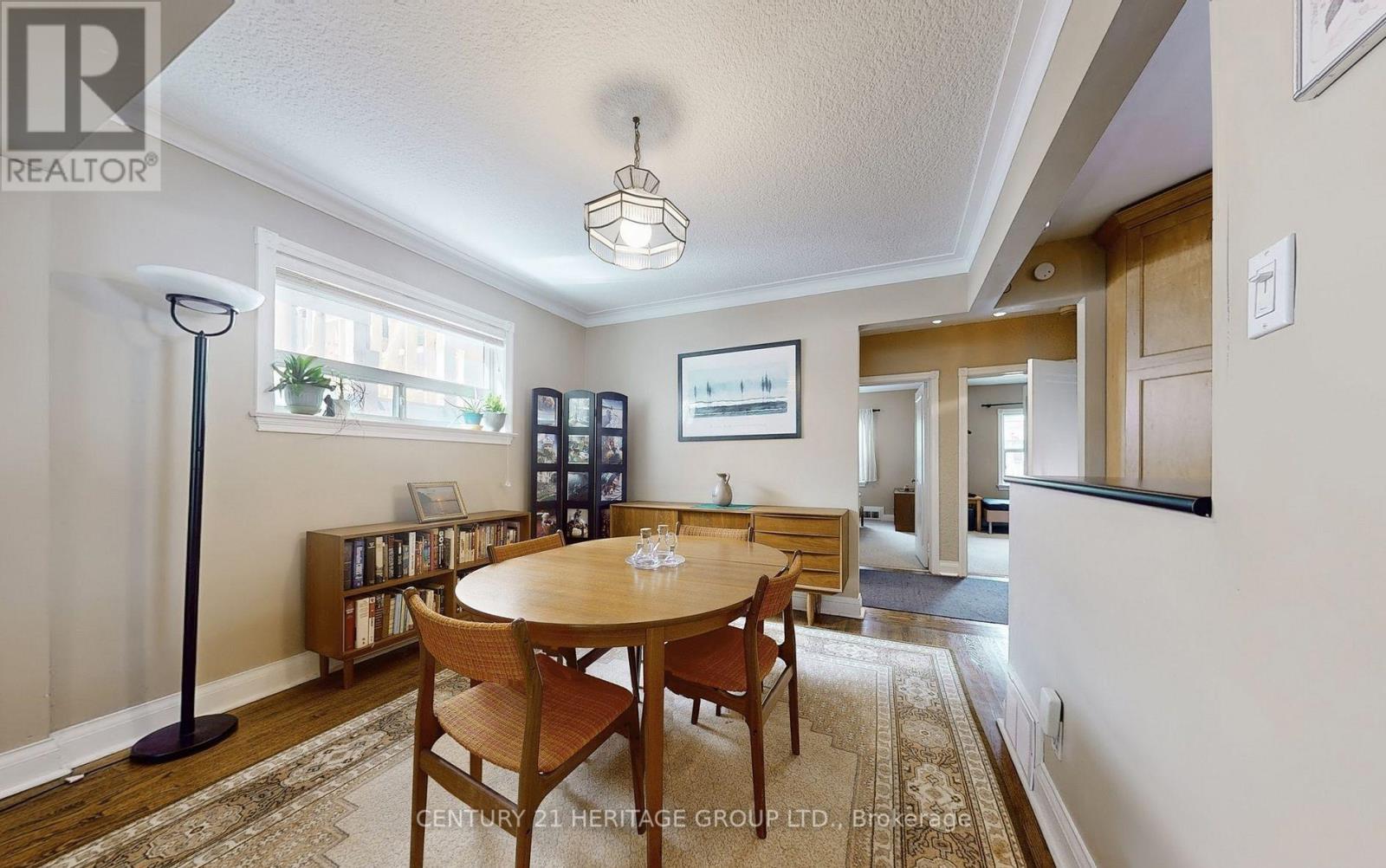 242 Joicey Boulevard, Toronto, Ontario  M5M 2V7 - Photo 7 - C13021102