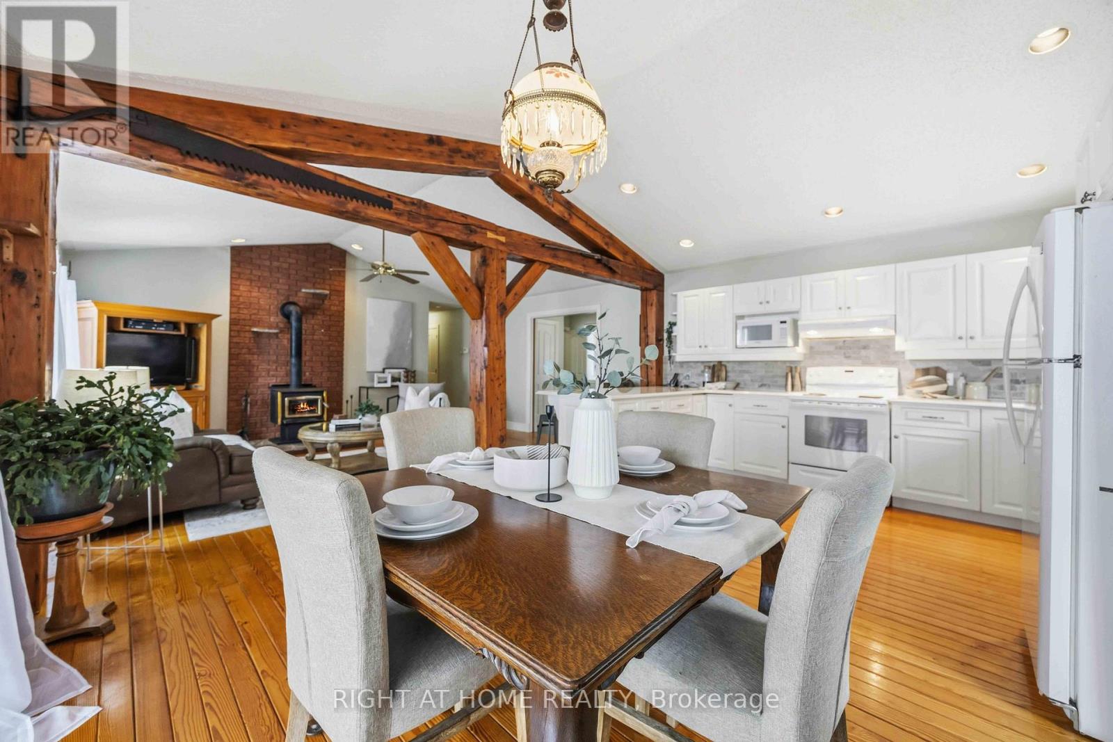 28 Birch Island Road, Scugog, Ontario  L0B 1K0 - Photo 8 - E12655742