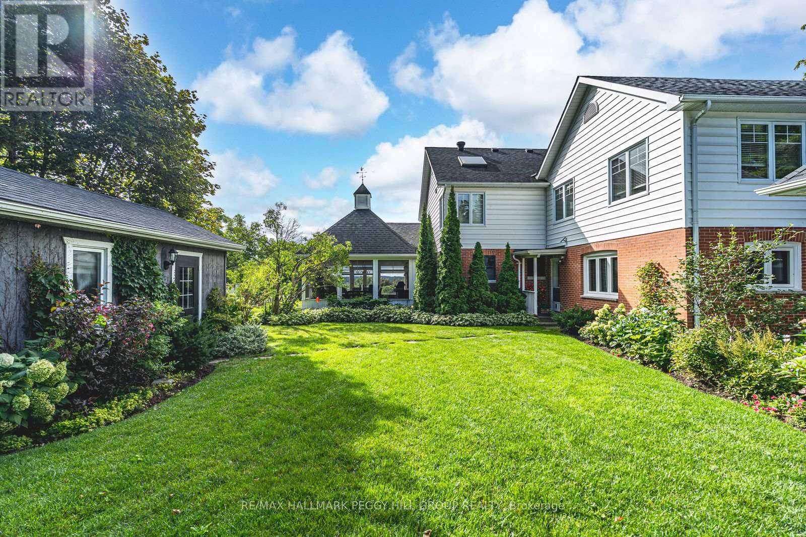 150 Collingwood Street, Barrie, Ontario  L4M 5M3 - Photo 33 - S12841370