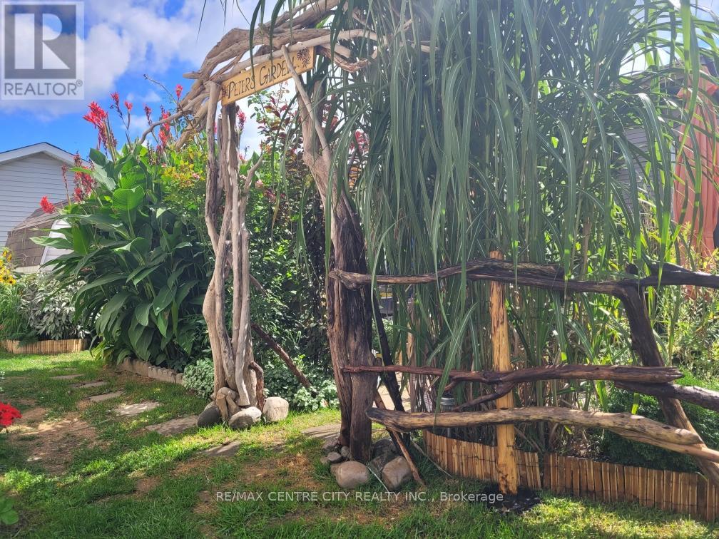 41 - 2189 Dundas Street E, London East, Ontario  N5V 1H3 - Photo 32 - X12866096