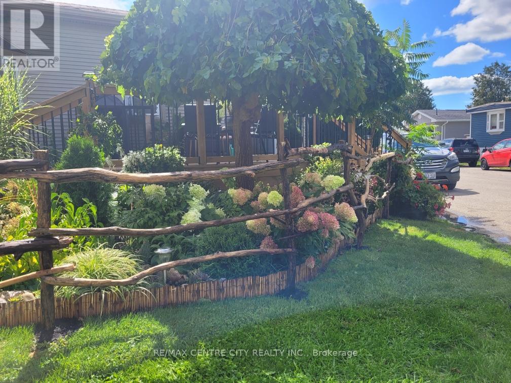 41 - 2189 Dundas Street E, London East, Ontario  N5V 1H3 - Photo 33 - X12866096