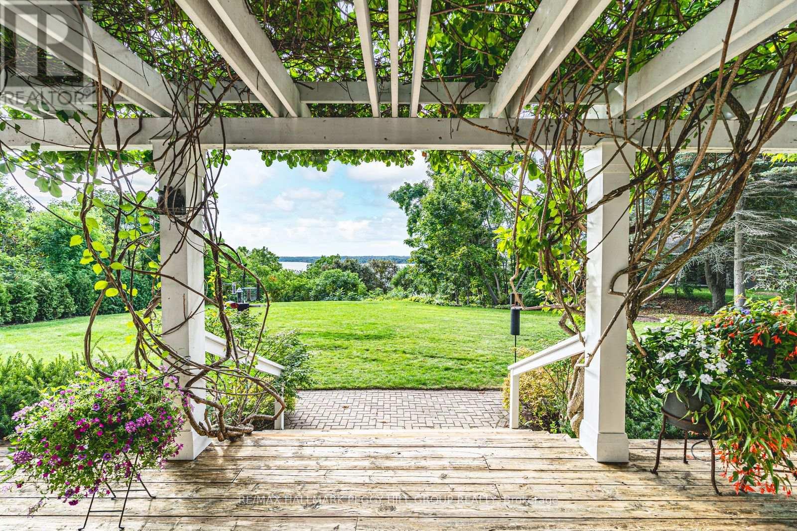 150 Collingwood Street, Barrie, Ontario  L4M 5M3 - Photo 31 - S12841370