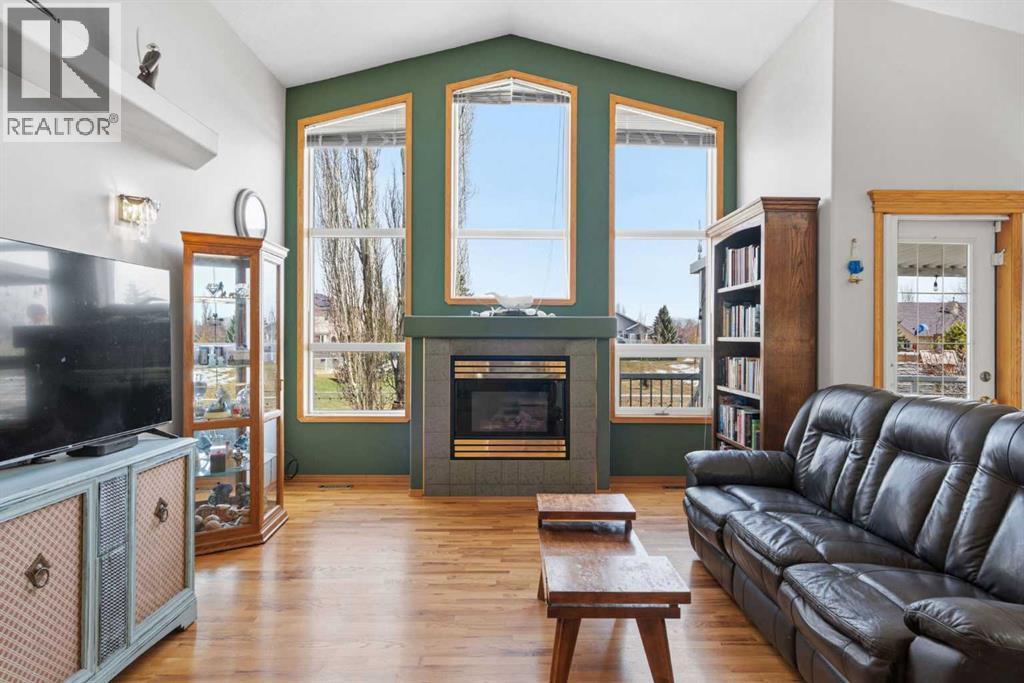 15 Cambridge Glen Drive, Strathmore, Alberta  T1P 1N3 - Photo 10 - A2303433