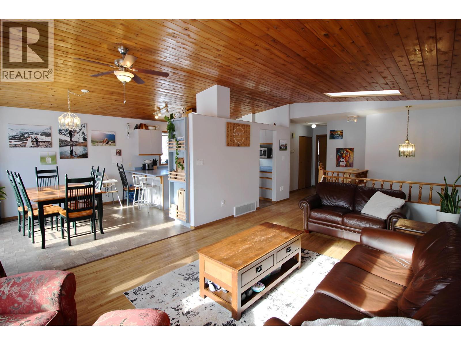 1982 Elliott Crescent, Houston, British Columbia  V0J 1Z0 - Photo 5 - R3093047